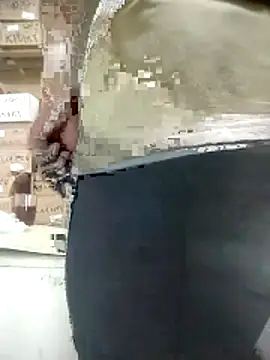 Feeroo11 online show from April 2026 05:28:01 PM