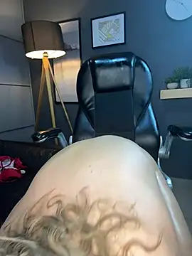 AtheneaRusell online show from March 2025 02:53:02 PM