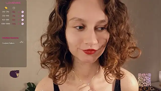 Snapshot of Leya_Curly chatting on September 2025 01:32:01 PM Leya Curly online show from September 2025 01:32:01 PM