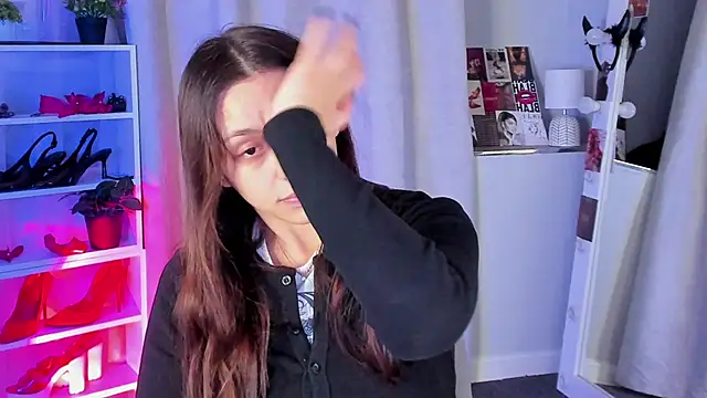 Sahara Shields online show from October 2025 10:04:01 AM