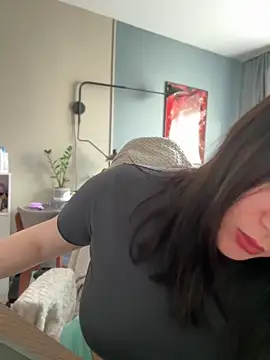 Kiss My Body online show from March 2026 02:31:01 PM