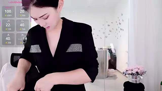 Snapshot of miaomiao-777 chatting on May 2026 11:21:02 PM miaomiao-777 online show from May 2026 11:21:02 PM