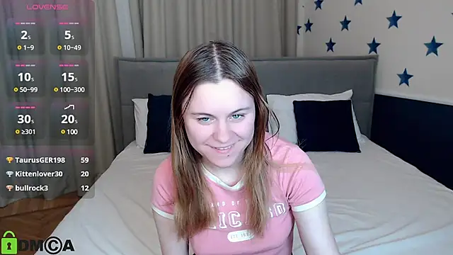 HillEva online show from March 2025 04:08:02 AM