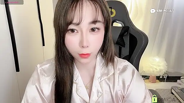 Alano-01 online show from March 2025 12:50:02 PM