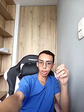 EthaanCox online show from February 2026 07:58:01 PM