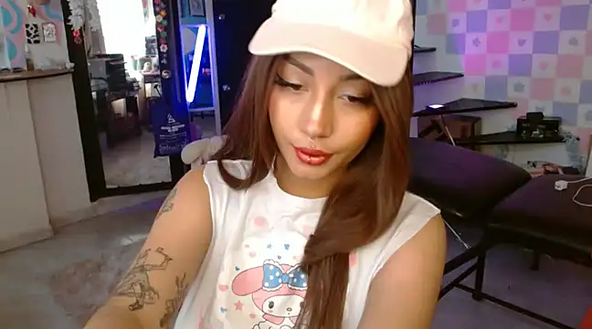 amelieess online show from January 2025 05:35:02 PM