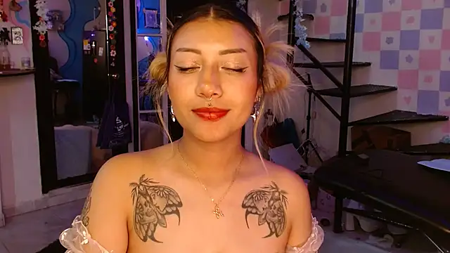 amelieess online show from February 2025 08:42:02 PM