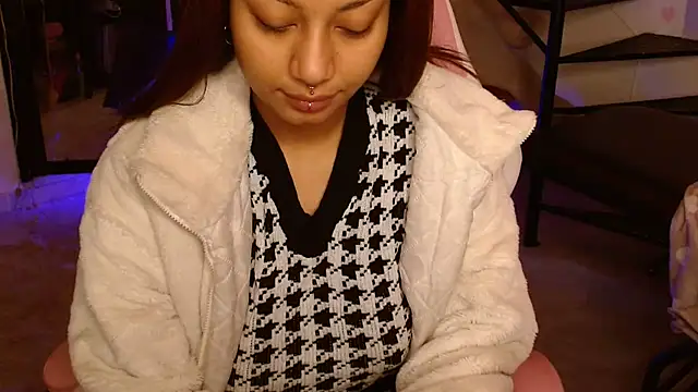 amelieess online show from March 2025 12:22:01 PM