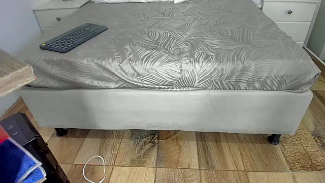 raquell moore online show from January 2025 09:59:01 AM