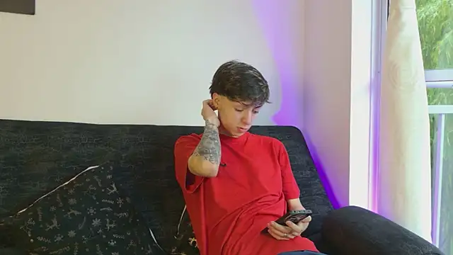 ethan and ava online show from February 2026 12:14:02 PM