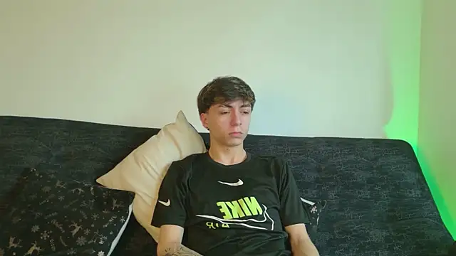 ethan and ava online show from February 2026 12:38:02 PM