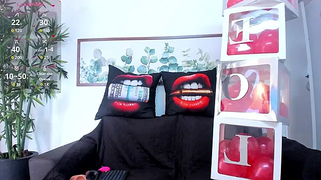 NicolettaLima online show from February 2025 08:15:02 PM