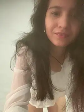 Bella still online show from March 2025 11:53:01 AM