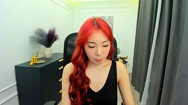 Snapshot of AnnaReyla chatting on February 2026 07:15:01 PM AnnaReyla online show from February 2026 07:15:01 PM