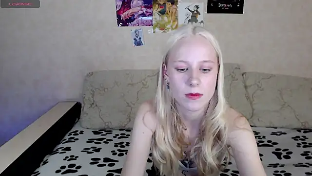 Mary Kitty88 online show from February 2025 05:09:01 PM