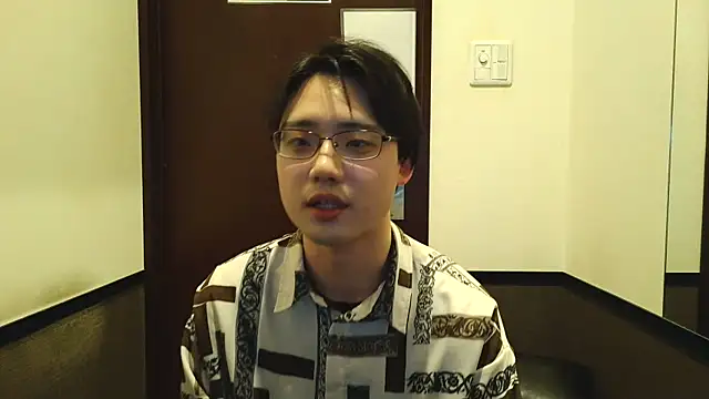 nunnun00 online show from February 2025 10:26:02 AM