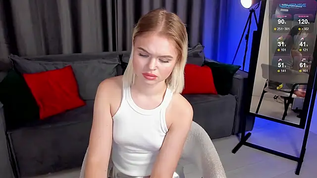 Snapshot of MilaFink chatting on February 2025 01:35:02 PM MilaFink online show from February 2025 01:35:02 PM