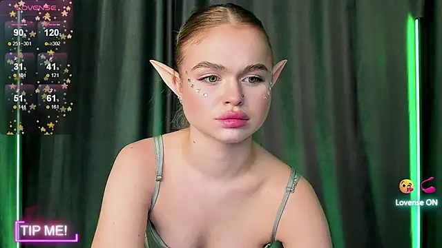 Snapshot of MilaFink chatting on March 2025 02:23:01 PM MilaFink online show from March 2025 02:23:01 PM