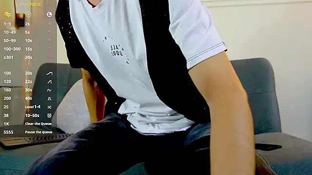 Cum hunters online show from March 2025 03:30:02 AM