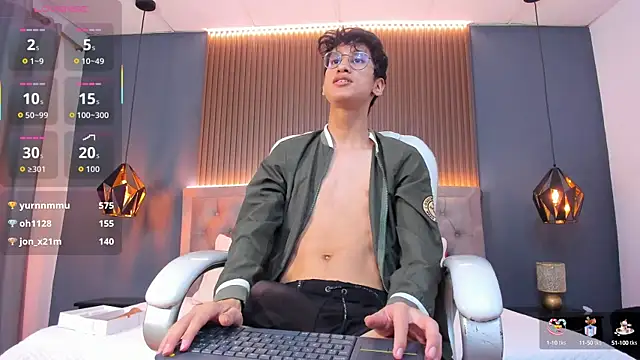 Cum hunters online show from September 2025 03:10:02 AM