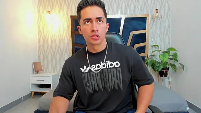 Brad Summer online show from January 2025 06:21:01 PM