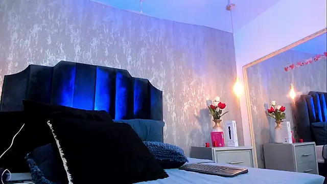 Isis ariany  online show from November 2025 12:37:02 PM