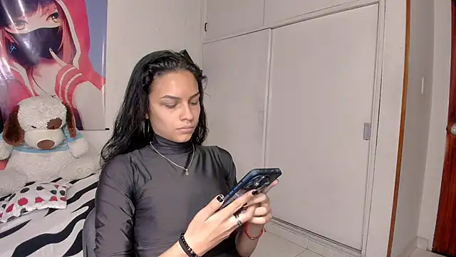 Canelitalove online show from February 2025 07:38:01 PM
