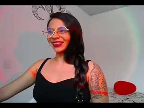 lana roman online show from February 2025 06:15:02 PM