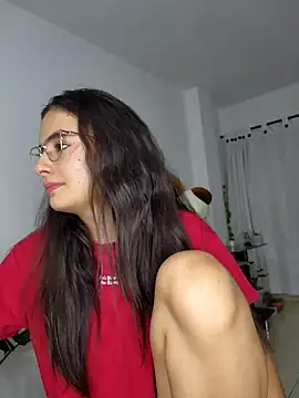 Snapshot of baaby-miiaa chatting on January 2025 04:27:01 AM baaby-miiaa online show from January 2025 04:27:01 AM