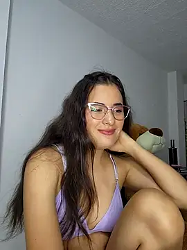 Snapshot of baaby-miiaa chatting on February 2025 03:31:02 AM baaby-miiaa online show from February 2025 03:31:02 AM