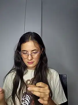 Snapshot of baaby-miiaa chatting on March 2025 03:08:01 AM baaby-miiaa online show from March 2025 03:08:01 AM