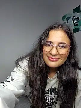 Snapshot of baaby-miiaa chatting on March 2025 03:43:01 AM baaby-miiaa online show from March 2025 03:43:01 AM