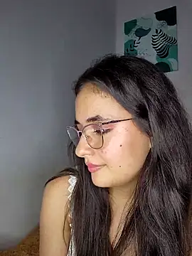 Snapshot of baaby-miiaa chatting on March 2025 09:42:01 AM baaby-miiaa online show from March 2025 09:42:01 AM