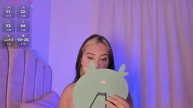 Marianagarcia01 online show from April 2026 09:57:02 PM