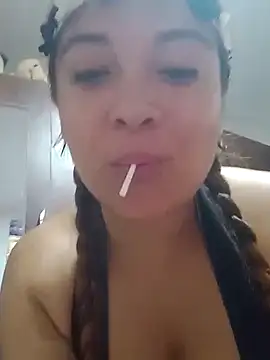 titattika plattlina online show from January 2025 03:59:01 AM