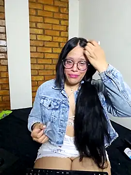 katrina29 online show from September 2025 12:00:02 AM