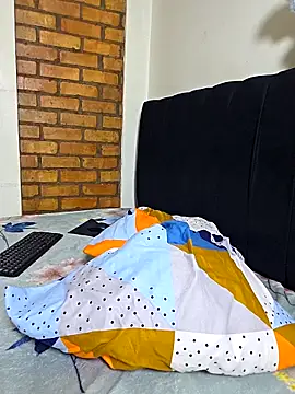 katrina29 online show from November 2025 01:37:01 AM