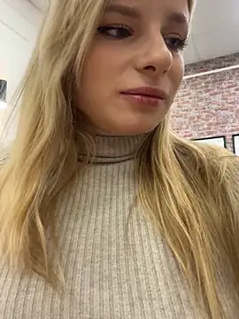 LanaSparks online show from September 2025 04:40:02 AM