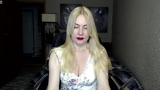 Snapshot of _Mire11a69 chatting on February 2025 08:04:01 PM  Mire11a69 online show from February 2025 08:04:01 PM