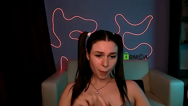 flora ri online show from April 2026 04:30:02 PM