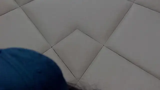 ChloeFrost online show from September 2025 04:23:01 AM