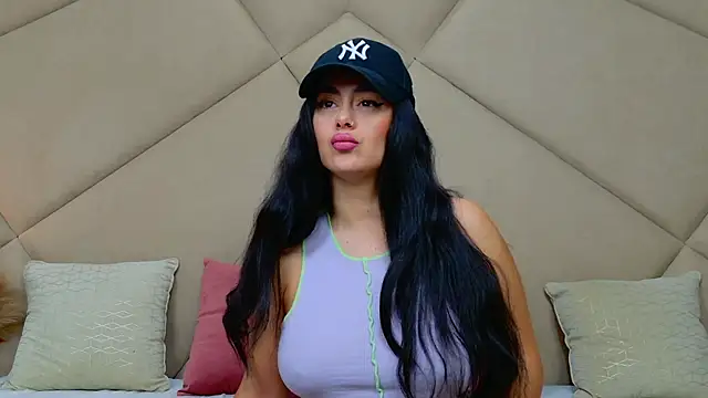 ChloeFrost online show from September 2025 05:13:01 AM