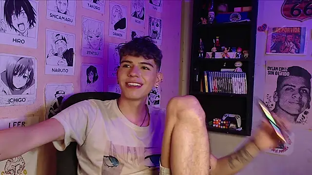 Snapshot of Mickey_Magic chatting on January 2025 08:57:02 AM Mickey Magic online show from January 2025 08:57:02 AM