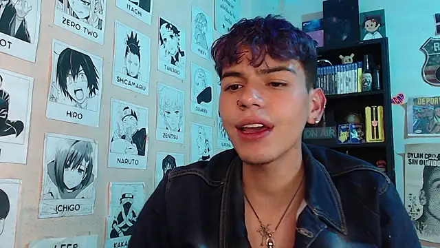 Snapshot of Mickey_Magic chatting on February 2025 05:14:02 AM Mickey Magic online show from February 2025 05:14:02 AM