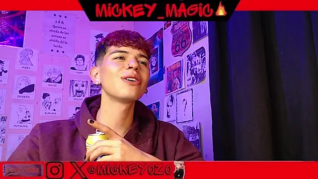 Snapshot of Mickey_Magic chatting on March 2025 07:04:02 AM Mickey Magic online show from March 2025 07:04:02 AM
