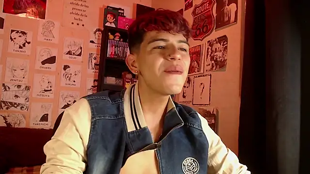 Snapshot of Mickey_Magic chatting on March 2025 03:26:01 AM Mickey Magic online show from March 2025 03:26:01 AM