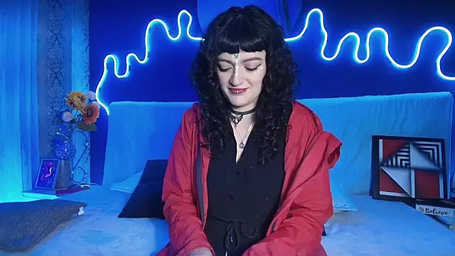 JeanneSabatier online show from April 2026 07:36:01 PM