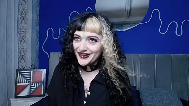 Snapshot of JeanneSabatier chatting on June 2026 08:03:01 PM JeanneSabatier online show from June 2026 08:03:01 PM