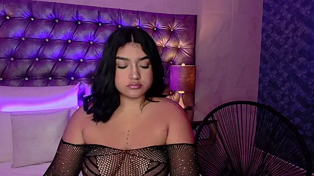 Camila Mason online show from November 2025 04:12:01 AM