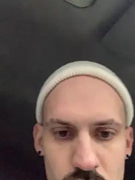 AssHunter4k online show from February 2025 06:10:02 AM